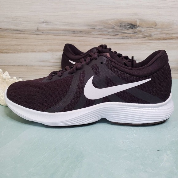 Nike Shoes - NEW Black Nike Revolution 4 Women's Shoe